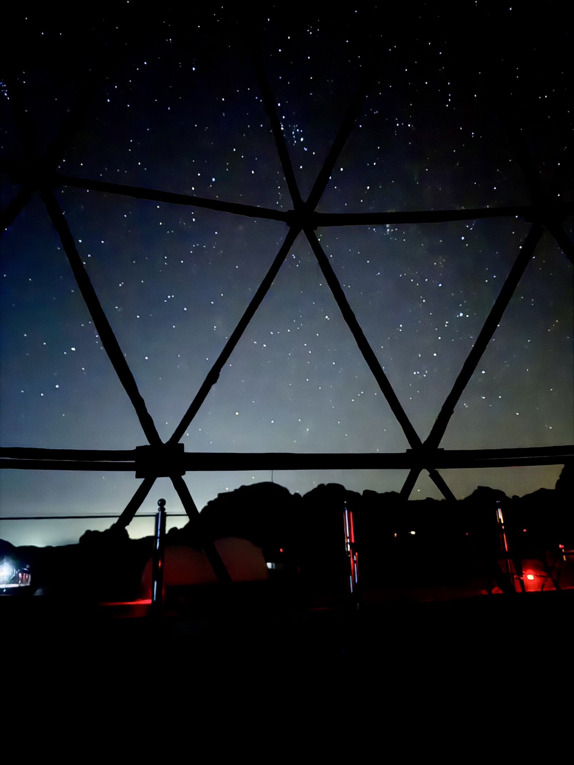 Stargazing at one of the best hotels in Wadi Rum 