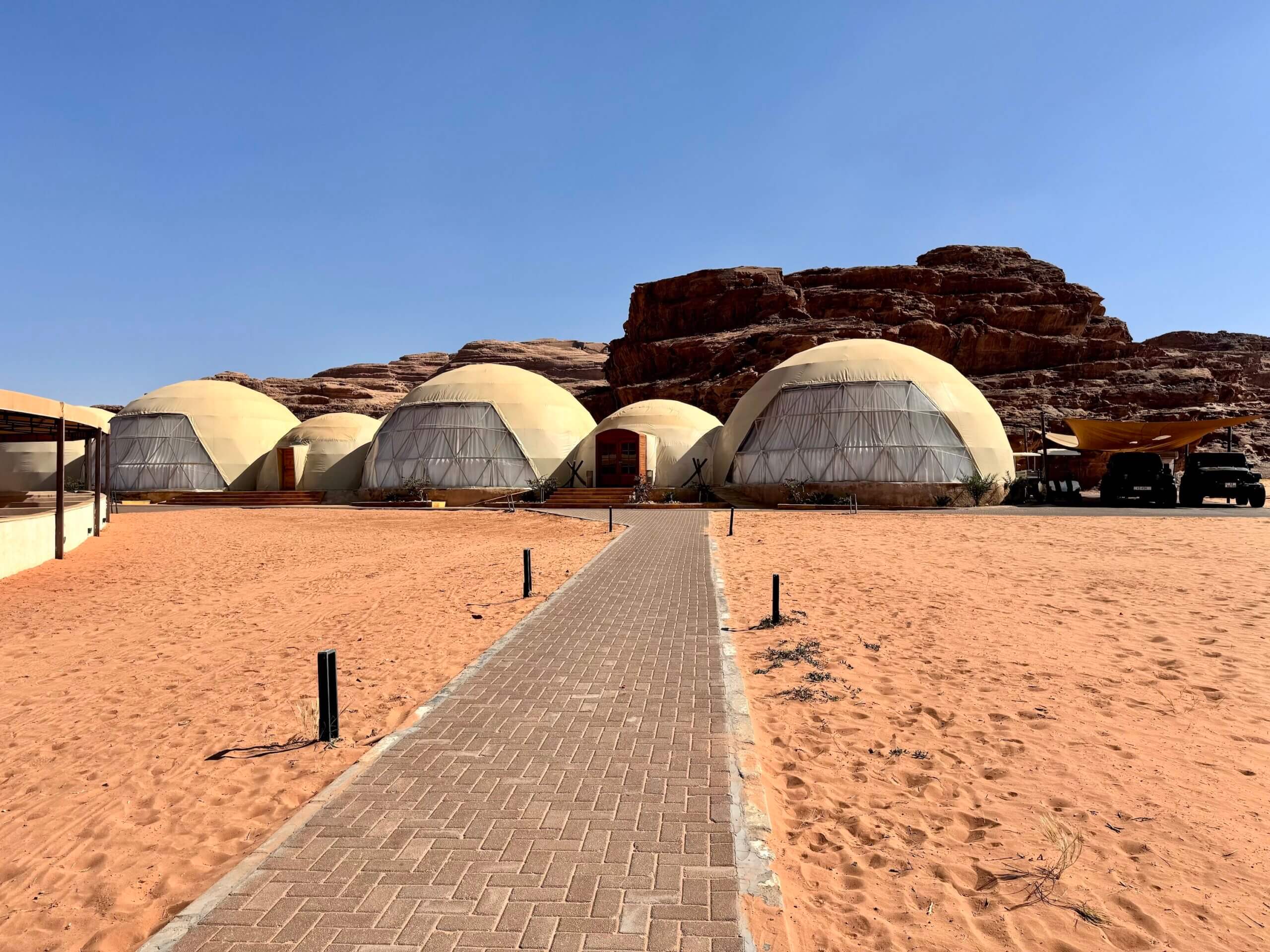 Bubble Light Hotel Wadi Rum is the best hotel in Wadi Rum.